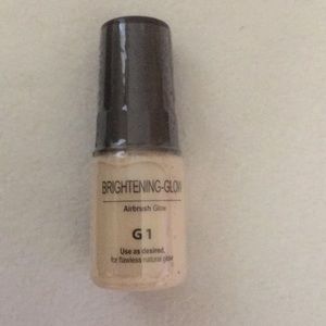 Luminess Air BRIGHTENING GLOW